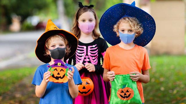 Kids trick or treating costumes